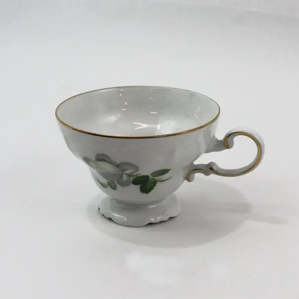 Lot of 4 Haviland Bavaria White Rose Footed Cup And Saucer Sets