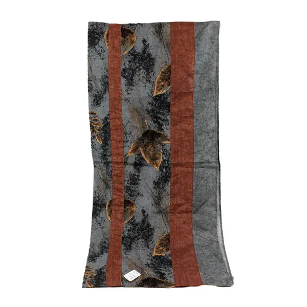 Autumn Leaf Print Table Runner 18 x 80 Inches
