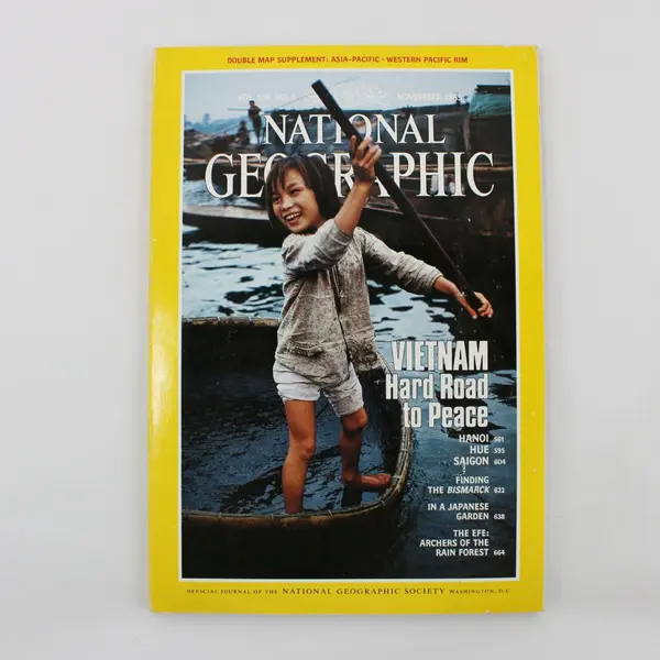 National Geographic Magazine November 1989 Vietnam Hard Road W/Map Insert 