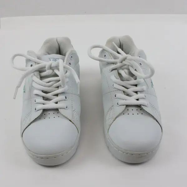 DC Women's White Chunky Skate Shoes US 7 Style 03218526