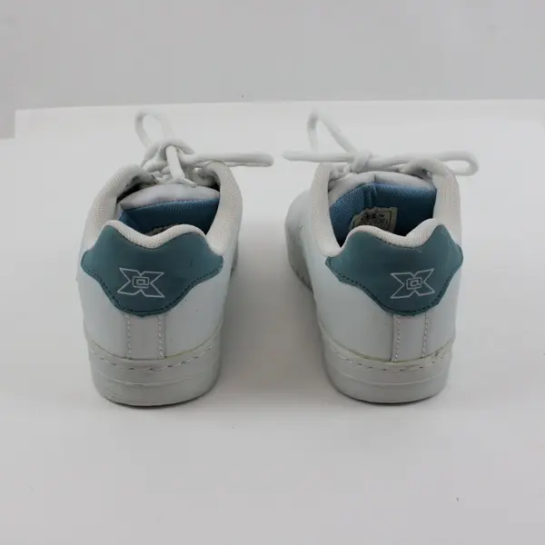 DC Women's White Chunky Skate Shoes US 7 Style 03218526
