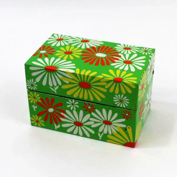 Syndicate Mfg Flower Power Floral Daisy Recipe Box Green Retro Metal