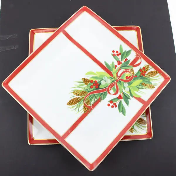 Harry & David 2004 Holly Ribbon Square Platters Set of 2 12"