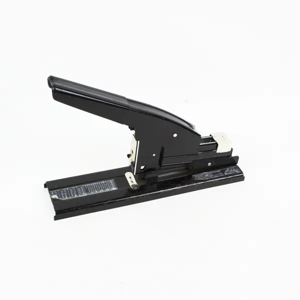 Swingline Heavy-Duty Black Metal Stapler Office Desk Stapler