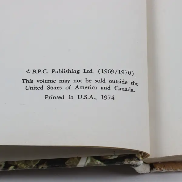 Funk & Wagnalls Wildlife Encyclopedia Vol 1 1974 Hardcover Book