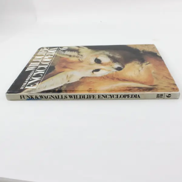 VTG Funk & Wagnalls Wildlife Encyclopedia Vol 6 Hardcover DIV - FIR 1974