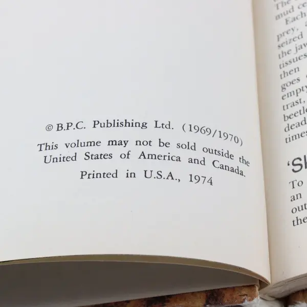 VTG Funk & Wagnalls Wildlife Encyclopedia Vol 6 Hardcover DIV - FIR 1974
