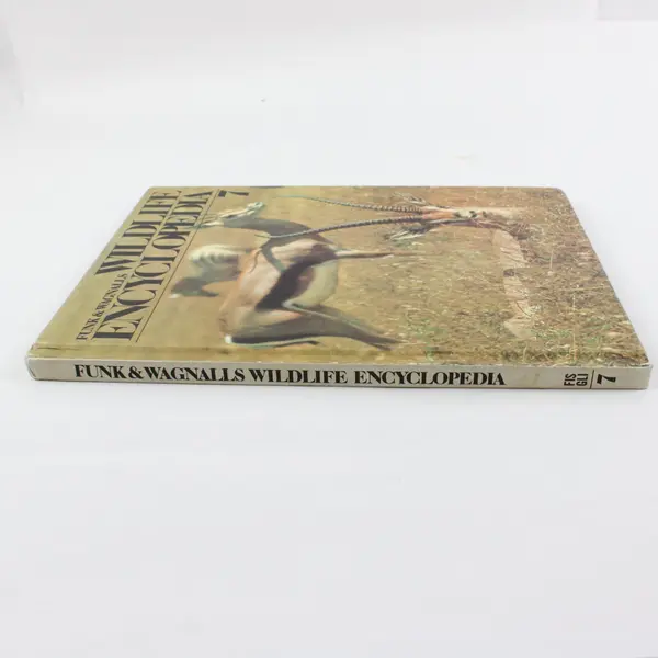 VTG Funk & Wagnalls Wildlife Encyclopedia Vol 7 Hardcover FIS - GLI 1974