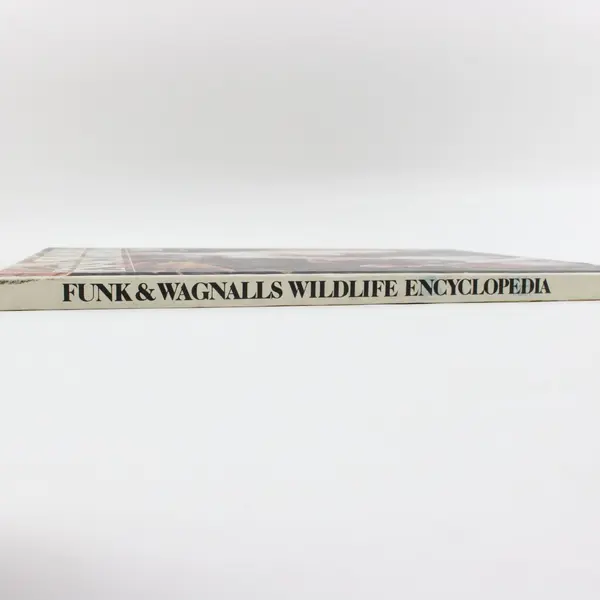 VTG Funk & Wagnalls Wildlife Encyclopedia Vol 18 SKY - STO Hardcover 1974
