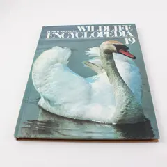 Vintage Funk & Wagnalls Wildlife Encyclopedia Vol 19 Hardcover 1974