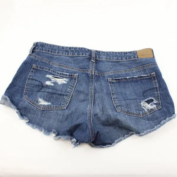 American Eagle Women's Cutoff Denim Shorts Distressed Med Wash 8 AEM120605J9A
