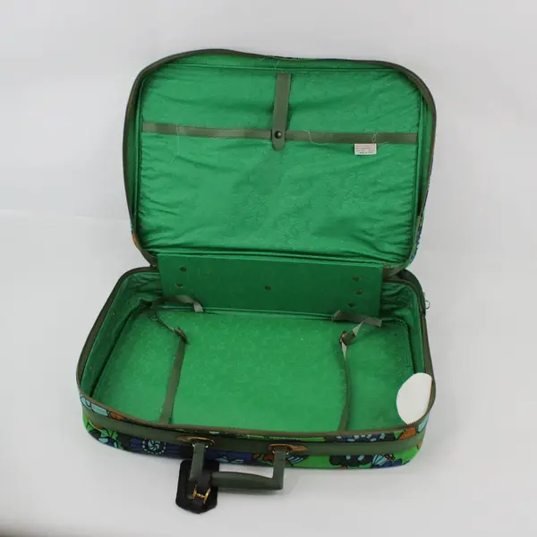 Vintage 1960s W.P. Hemenway Floral Locking Overnight Bag With Key