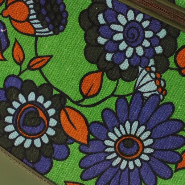 Vintage 1960s W.P. Hemenway Floral Locking Overnight Bag With Key