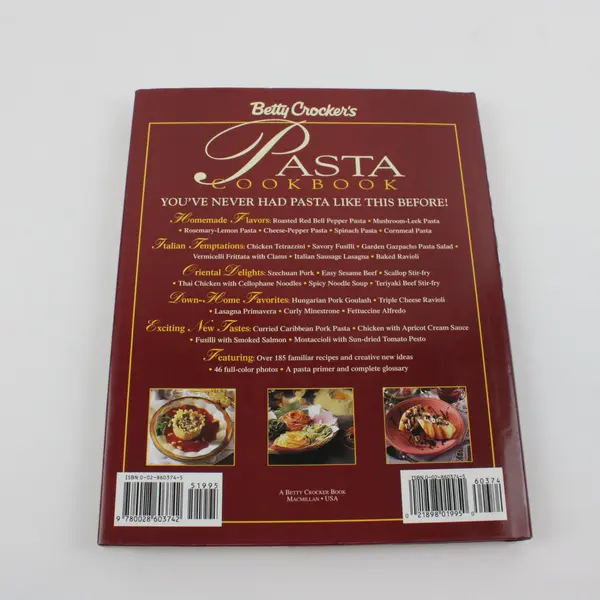 Vintage Betty Crocker's Pasta Cookbook 1995 1st Edition Hardcover DJ Good