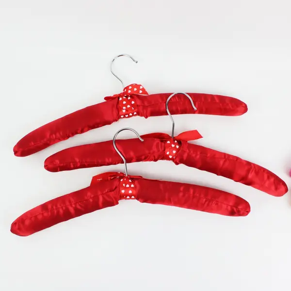 Lot of 5 Jo-Ann's Padded Fabric-Covered Hangers 2008 Red Pink Beige