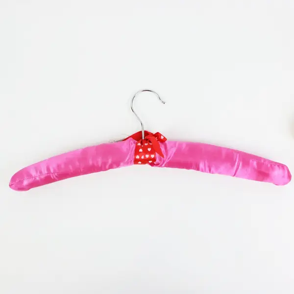 Lot of 5 Jo-Ann's Padded Fabric-Covered Hangers 2008 Red Pink Beige