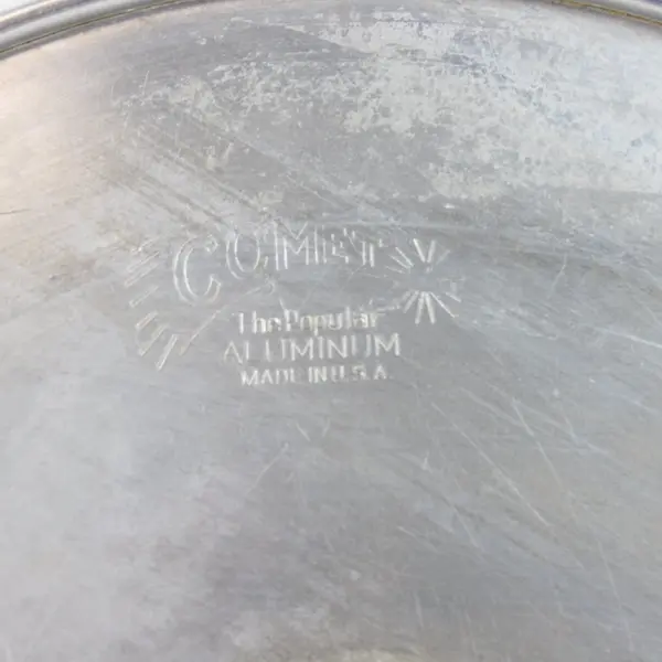 COMET Vintage Aluminum Angel Food Cake Pan Footed Tube 10 Inch