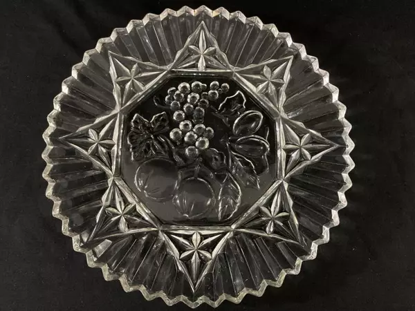 Vintage Federal Glass Pioneer Fruit Clear Platter Scalloped Rim 11.25in Tray