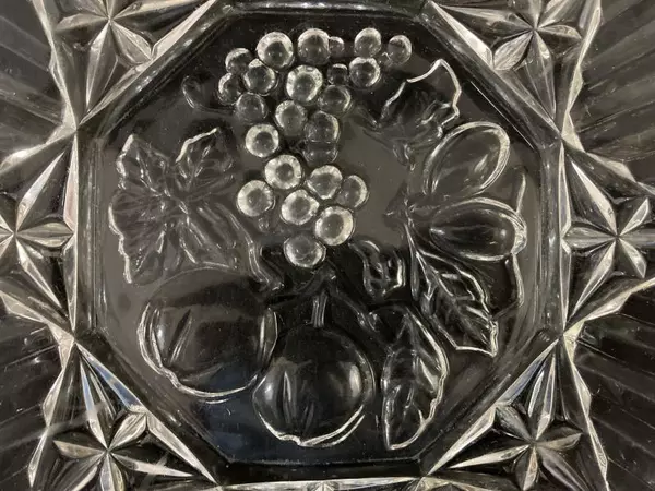 Vintage Federal Glass Pioneer Fruit Clear Platter Scalloped Rim 11.25in Tray
