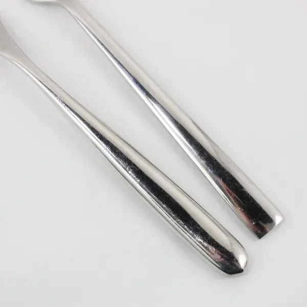 Lot of 2 Unknown Brand Stainless Steel Dinner Forks With Different Patterns