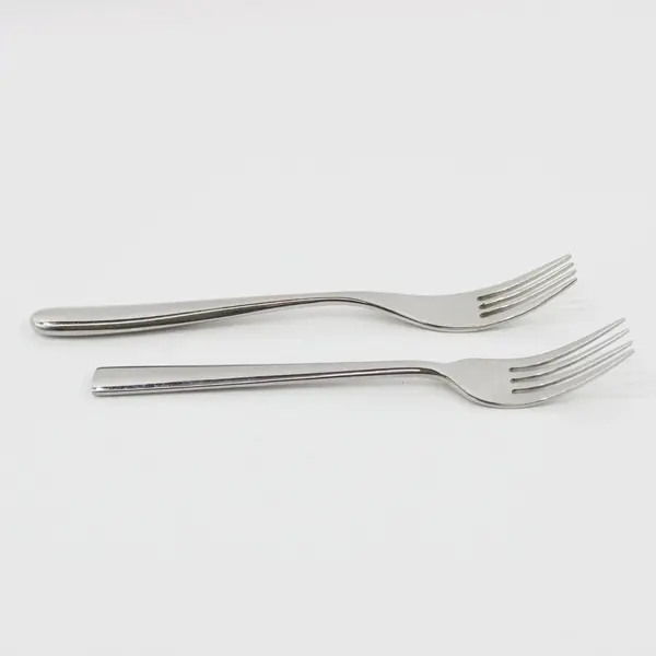 Lot of 2 Unknown Brand Stainless Steel Dinner Forks With Different Patterns