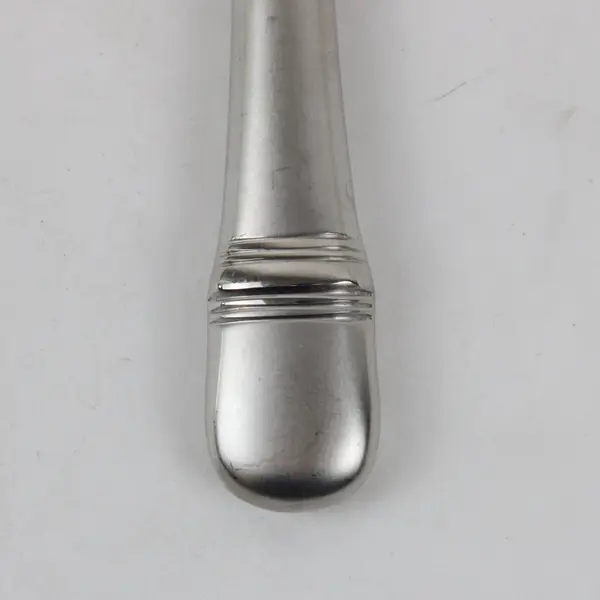 Oneida Astragal Satin Stainless Steel French Style Solid Handle Dinner Knife
