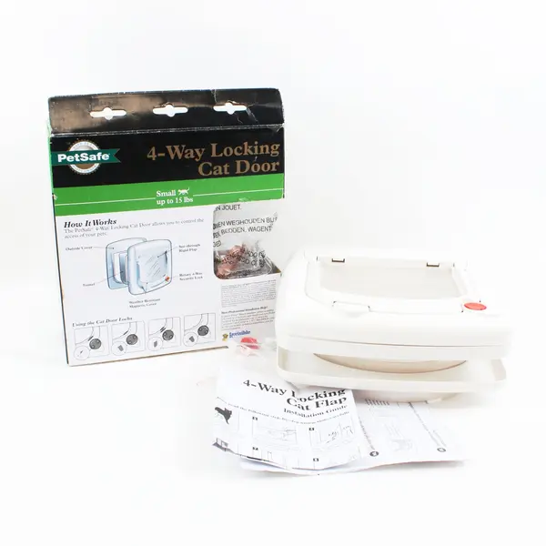 PetSafe 4-Way Locking Cat Door Small Cats Up to 15 lbs Used