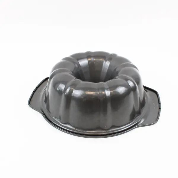 Wilton 9.75" Fluted Bundt Cake Pan Nonstick 3.38" High