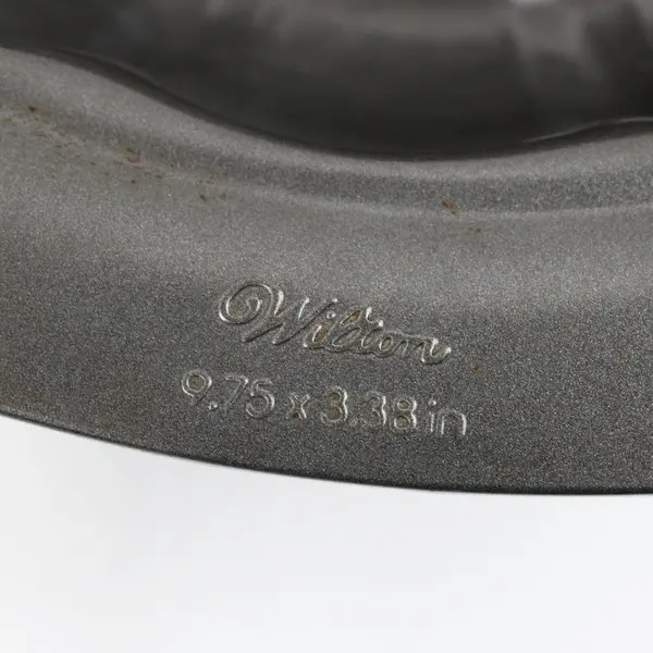 Wilton 9.75" Fluted Bundt Cake Pan Nonstick 3.38" High