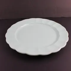 Pioneer Woman Luster Teal 10.5" Scalloped Dinner Plate