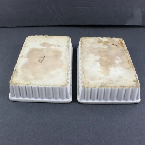 Set of 2 White Ceramic Ribbed Rectangular Baking Dishes 8 Inch