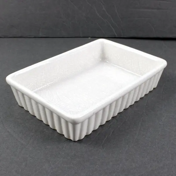 Set of 2 White Ceramic Ribbed Rectangular Baking Dishes 8 Inch