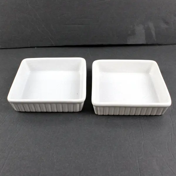 Lillian Vernon Pair White Ribbed Stoneware Square Baking Dishes 6 x 6 in