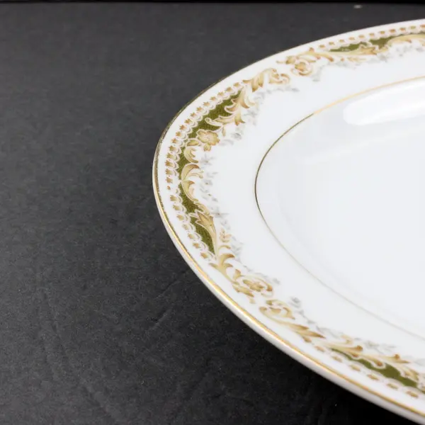 Queen Anne Signature Fine China Oval Platter 14.5x10.5