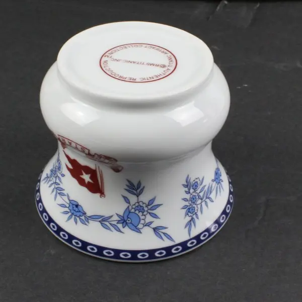 RMS Titanic Inc Titanic White Star Line Reproduction Ceramic Bowl Floral