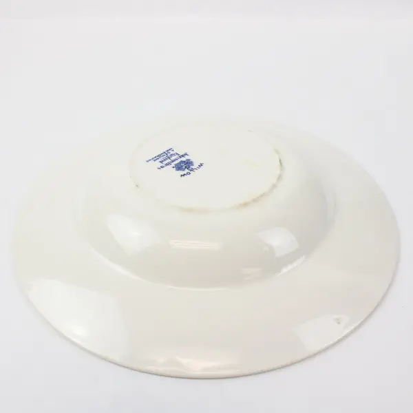 Johnson Brothers Willow Blue 6.5" Cereal Soup Bowl Chipped Rim
