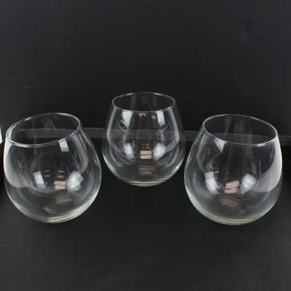 Set of 3 Clear Glass Stemless Wine Glasses Bulbous Shape