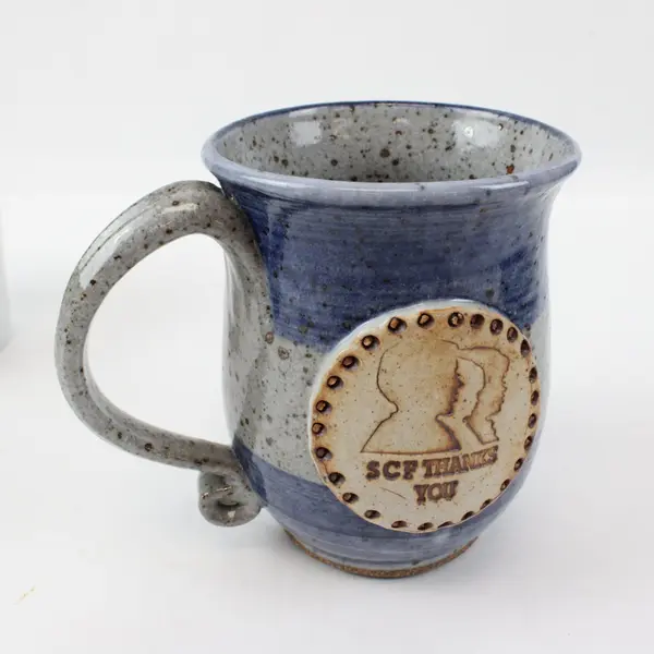 Lot of 2 Coffee Mugs Pre-Owned Kitchen Drinkware