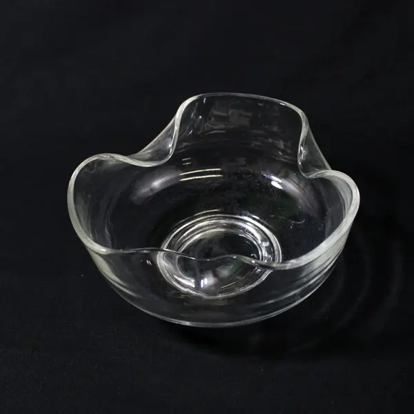 Set of 4 Clear Glass Ruffled Dessert Bowls 5 in Serving Fruit Snacks