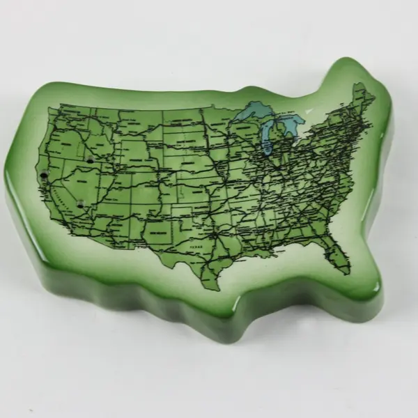 Department 56 Map Station Wagon Salt & Pepper Shaker Set