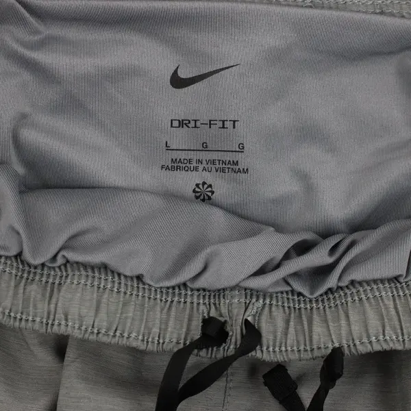 Nike Dri-FIT Men's Large Gray Athletic Running Shorts