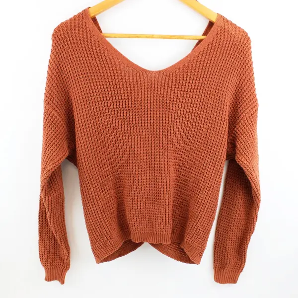 Women's Burnt Orange V-Neck Long Sleeve Knit Top Size M