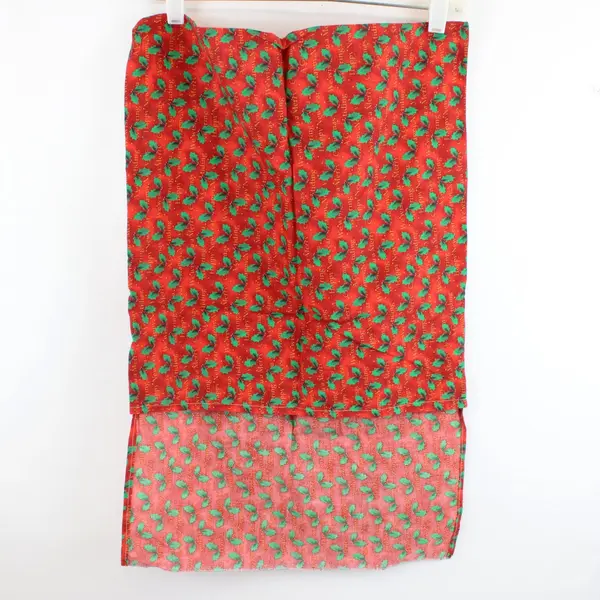 Jo-Ann's Fabrics Christmas Spirits #4866 Set of 2 Handmade Holly Xmas Pillow