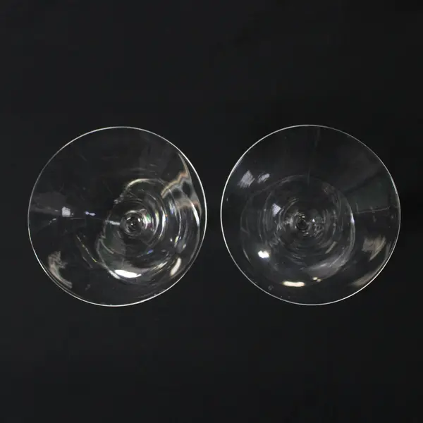 Lot Of 2 Unbranded Matching Clear Glass Martini Glasses Cocktail 6.75" Tall