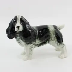 Vintage Black And White Ceramic English Springer Spaniel Dog Figurine 7.25" tall