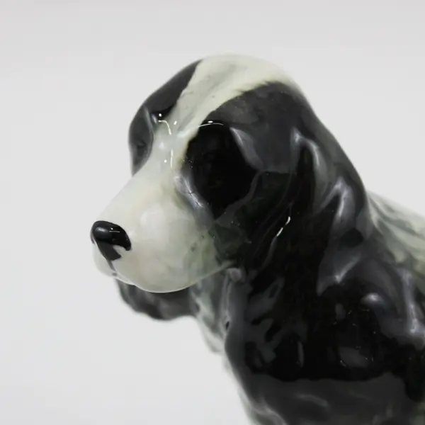Vintage Black And White Ceramic English Springer Spaniel Dog Figurine 7.25" tall
