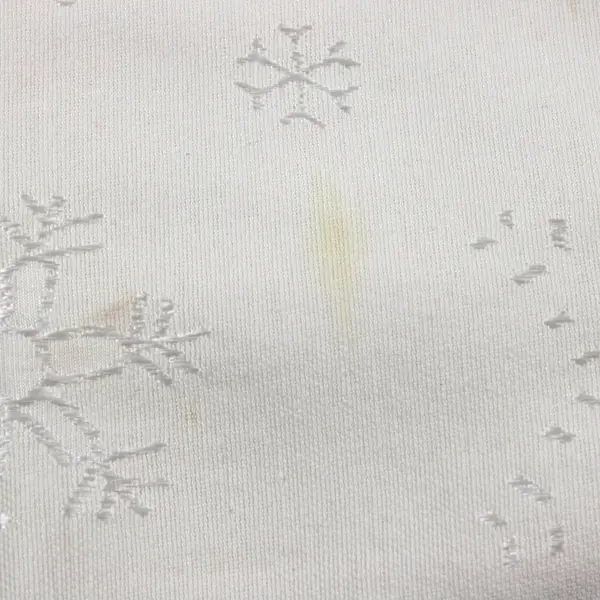 Set of 8 White Embroidered Snowflake Cloth Napkins FLAWED