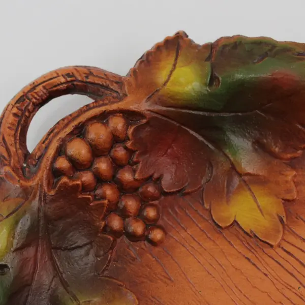 Vtg Multi Products Inc Faux Wood Tray Platter with Grape Clusters and Leaves 
