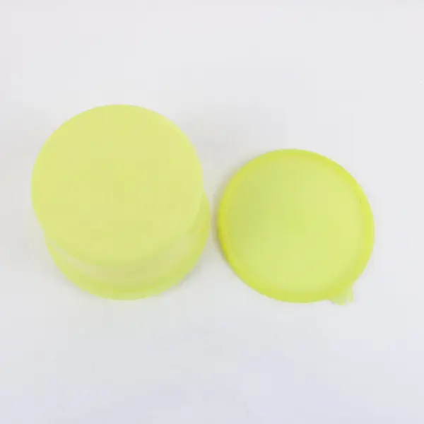 Tupperware 263-14 Yellow Food Storage Container with 238-27 Lid