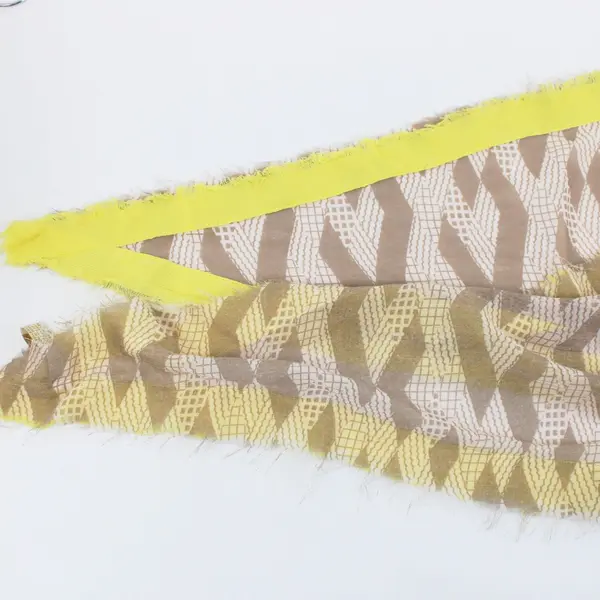Collection Eighteen Women's Triangle Scarf Yellow Beige Diamond Pattern 68"